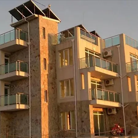 Вила Арапя Villa Tsarevo