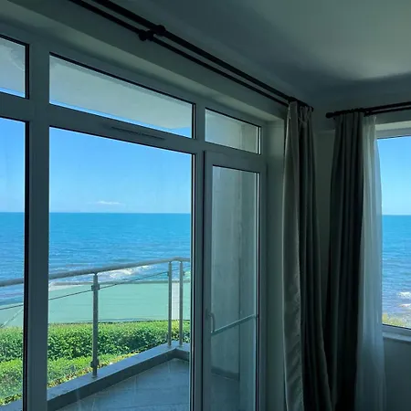арапя Hotell Tsarevo